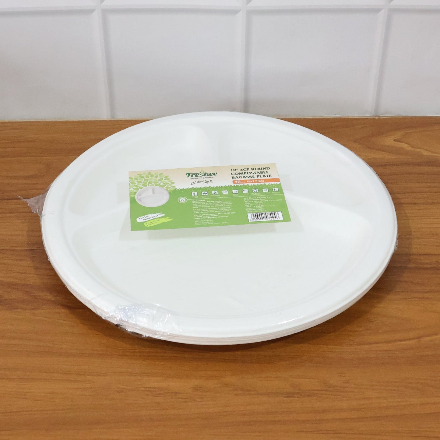 Vegnar 10 Inch 3-Compartment Round Compostable Bagasse Plate (10 Pc)