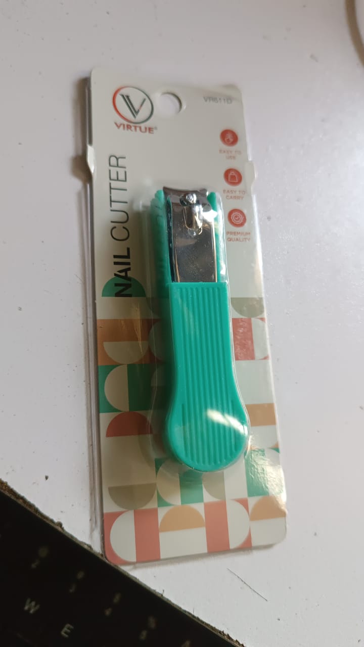 Nail Clippers Adult Nail Clippers Plastic / Big Nail Clippers (1 Pc)