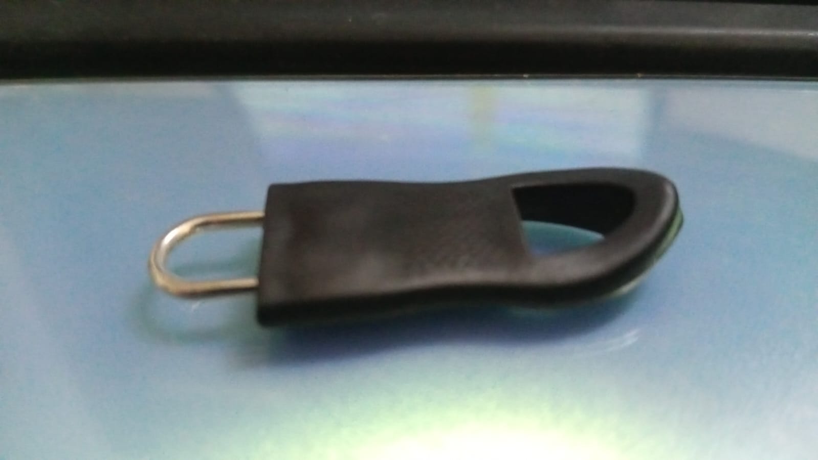 Zipper Pull Tab Cord Extension Fixer for Luggage, Backpack & Jacket Zippers