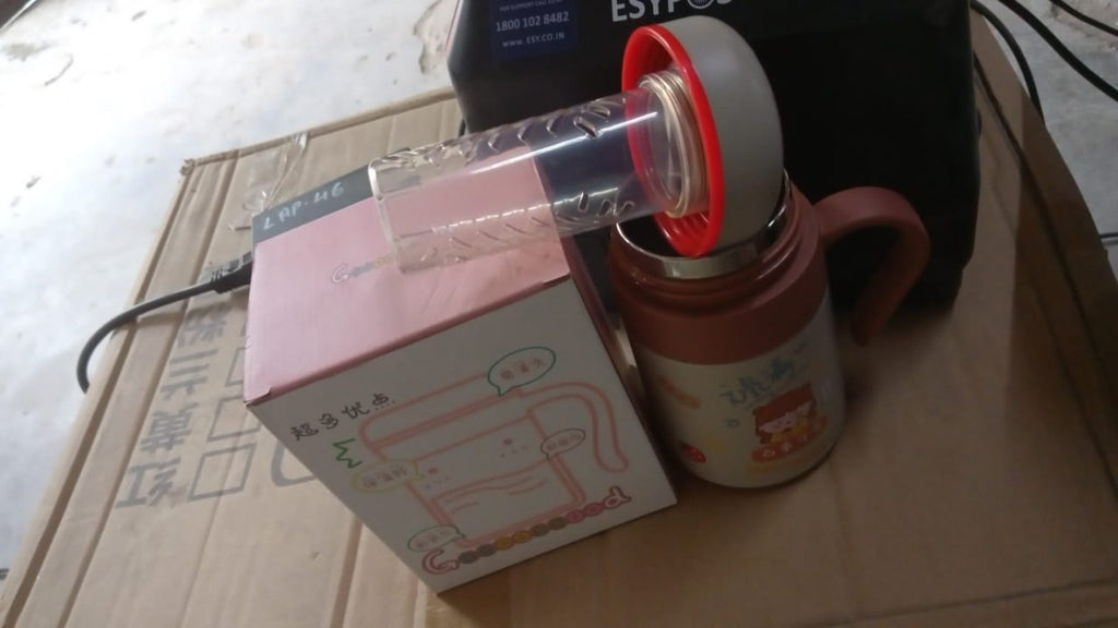 Stainless Steel Mug / Bottle Vacuum Insulated Cup Handle & Small cup (550 ML)