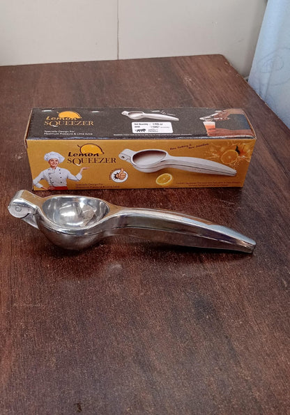 Premium Lemon Squeezer, Large Heavy Duty Handheld Juicer (1 Pc)
