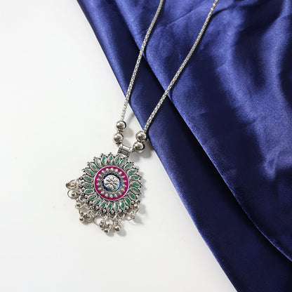 Antique Silver-Tone Oxidized Floral Mandala Pendant Necklace (1 Pc)